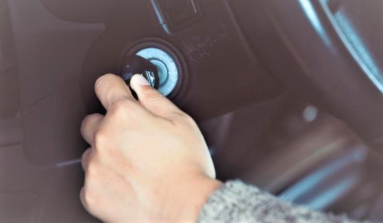Démarrage à chaud : causes fréquentes et comment les éviter